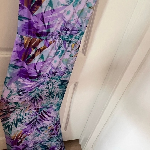 Floral Maxi Dress in Purple and Green Size Medium - Picture 6 of 8